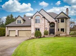 19377 SW Suncrest Ln, Beaverton, OR 97007