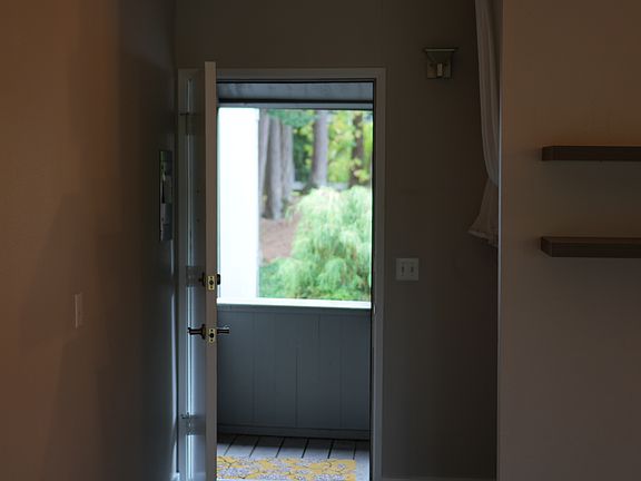 3rd image of 6268 137th Pl NE APT 249