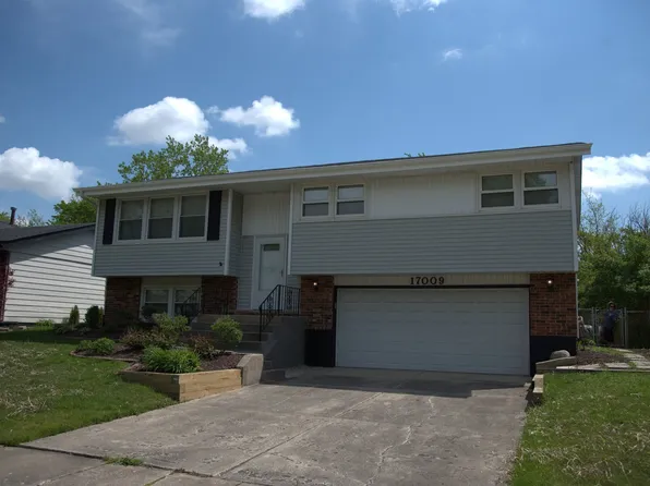 17009 Magnolia Dr, Hazel Crest, IL 60429