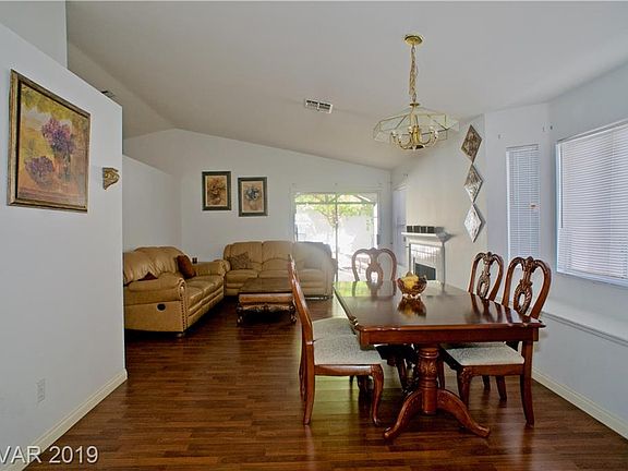 2nd image of 7086 Knoll View Dr