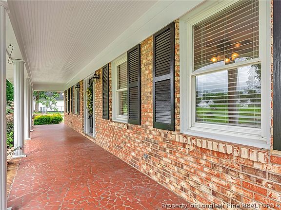 5th image of 52 N Hill Street Rd