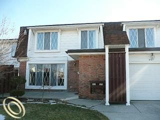 2nd image of 8747 Estate Plaza Dr