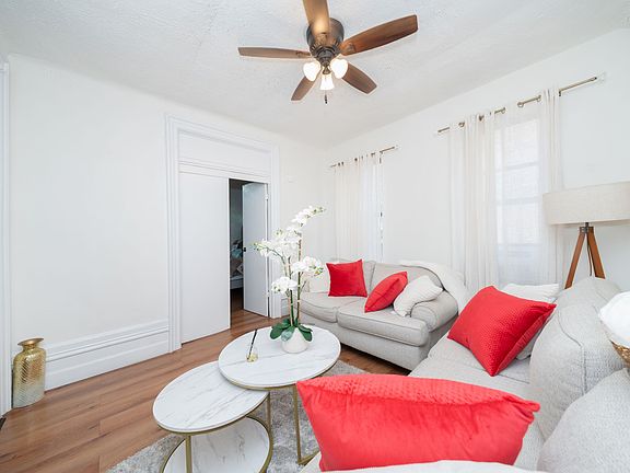 3rd image of 351 Wadsworth Ave APT 41