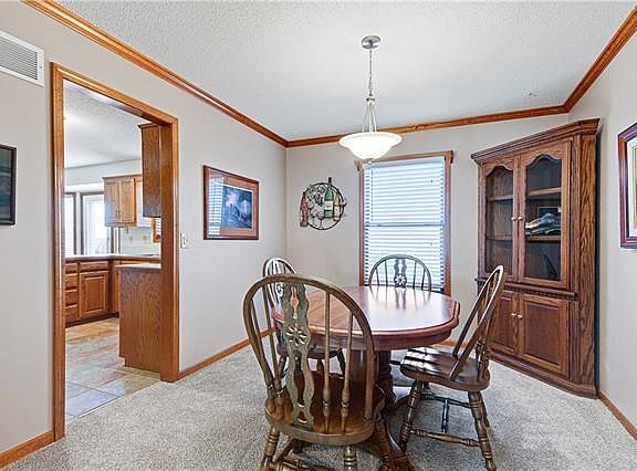 4th image of 6206 W 158th Pl
