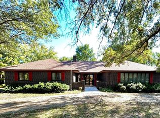 1225 Chick Ave, Maryville, MO 64468