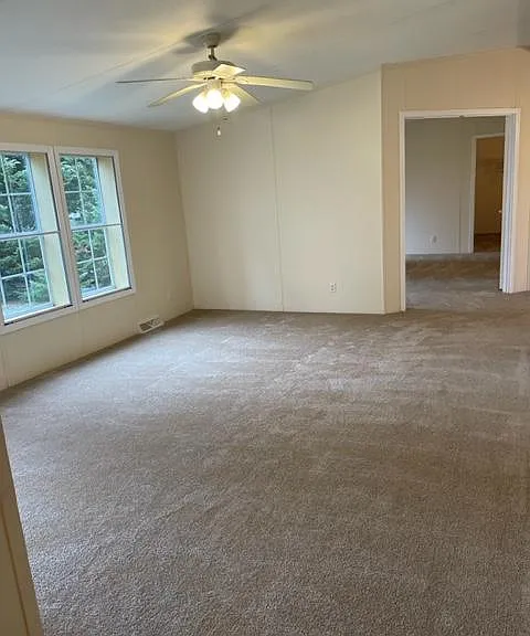 4407 Sanford Ct — Photo 36