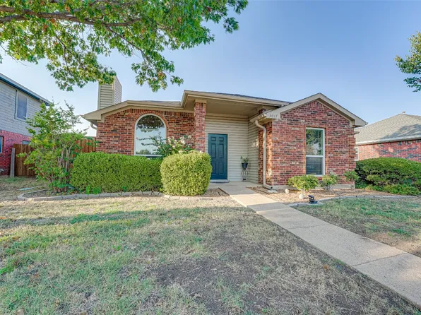 3017 Scott Dr, Sachse, TX 75048