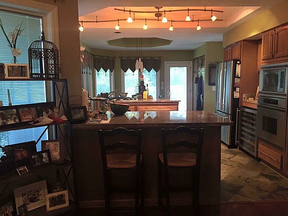 2nd image of 9352 Royal Mountain Dr