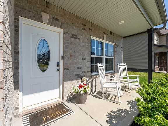 2nd image of 1023 Terraceside Cir
