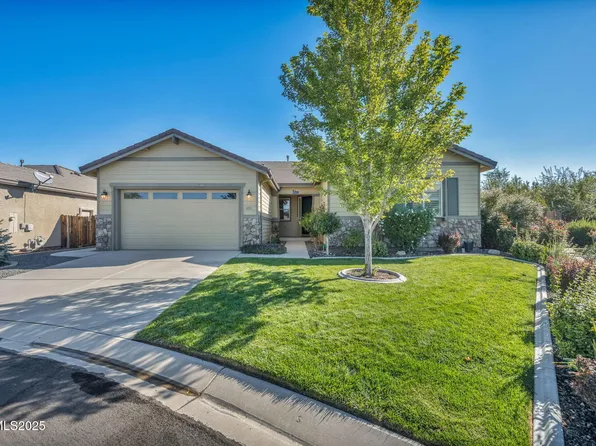 823 Gullane Ct, Dayton, NV 89403