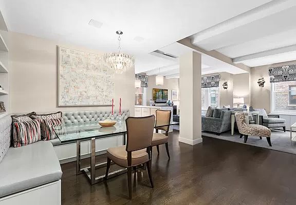 3rd image of 11 W 69th St #6CD