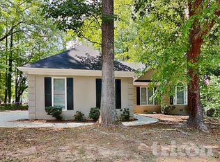 40 Fair Ridge Ct, Covington, GA 30016
