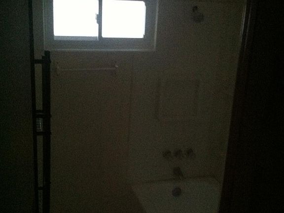 3rd image of 323 W Corunna Ave
