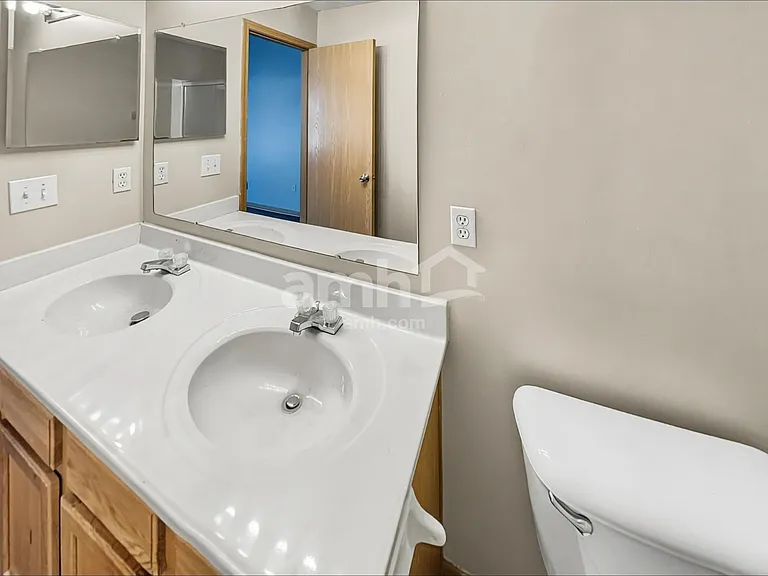 6306 Pompano St — Photo 11