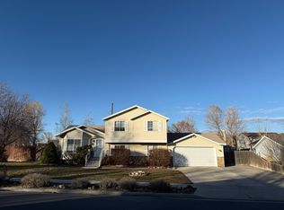 4674 W Hobbson Dr, Salt Lake City, UT 84118