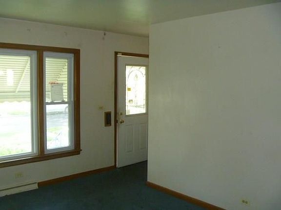 5th image of 3125 Wilcox Ave