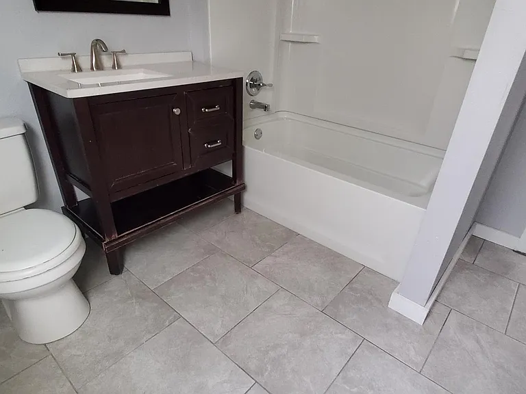111 E Shadyside Ave — Photo 7