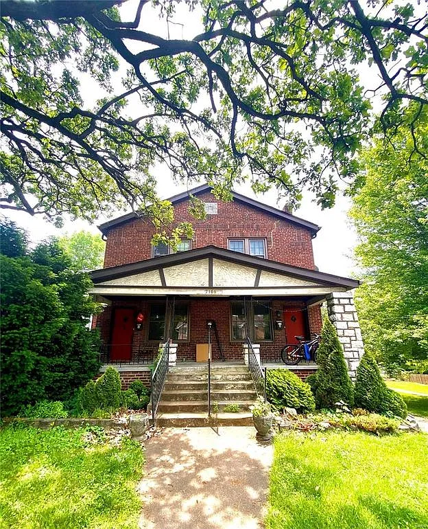 7108 Dale Avenue - C — Photo 1