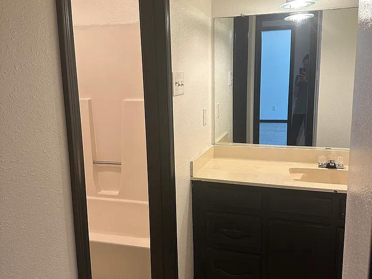 1644 Clear Lake Ave #B — Photo 6