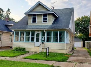 1247 Rathbone St SW, Wyoming, MI 49509