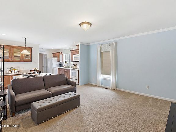 4th image of 511 Wrightstown Sykesville Road #116