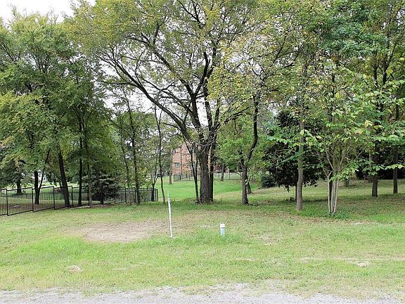 2nd image of 107 Seabreeze Cir Lot 55