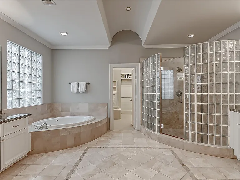 6315 Rodrigo St — Photo 13