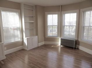322 Pearl St #1, Cambridge, MA 02139