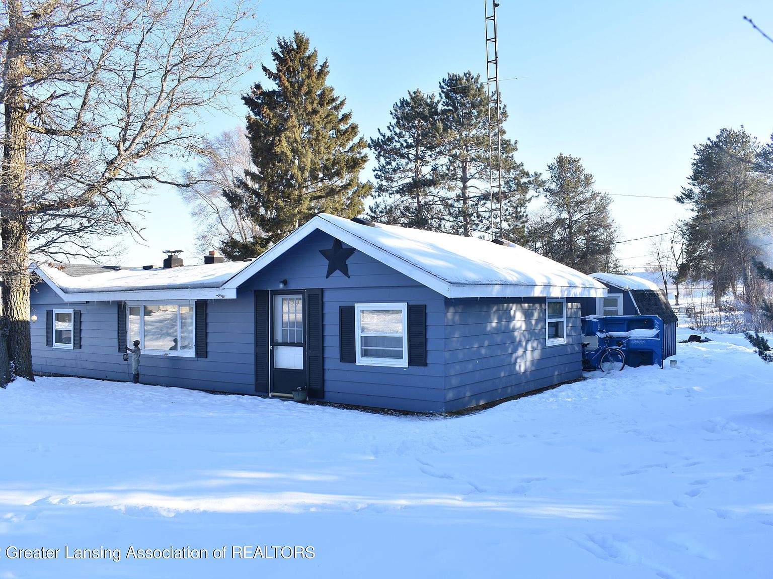 3064 Bay St, Lewiston, MI 49756 Zillow