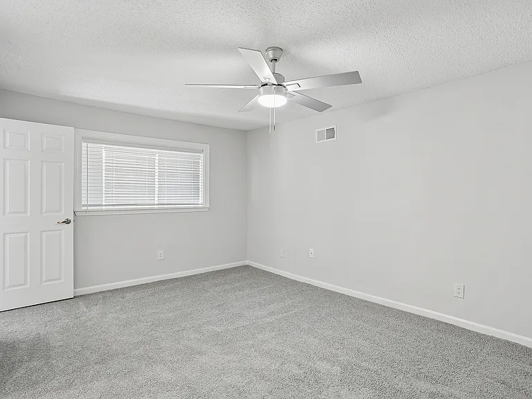 ReNew Cobb — Photo 28