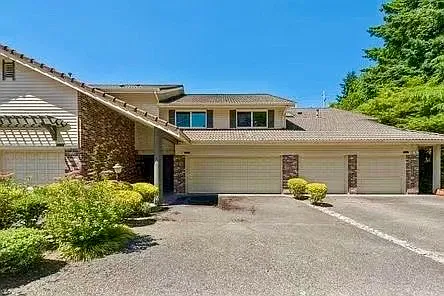 1285 140th Pl NE Photo 1