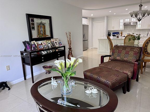 4th image of 10850 N Kendall Dr #414