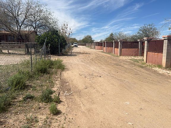 5th image of 5846 E Klafter Rd