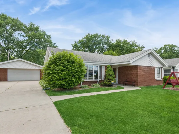 11624 S Ridgeland Ave, Worth, IL 60482
