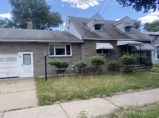 319 12th St, Schenectady, NY 12306