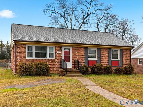 2nd image of 2712 Glenan Dr