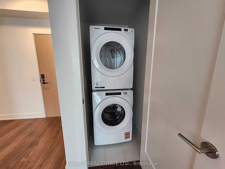 25 Cordova Ave #1702 — Photo 9