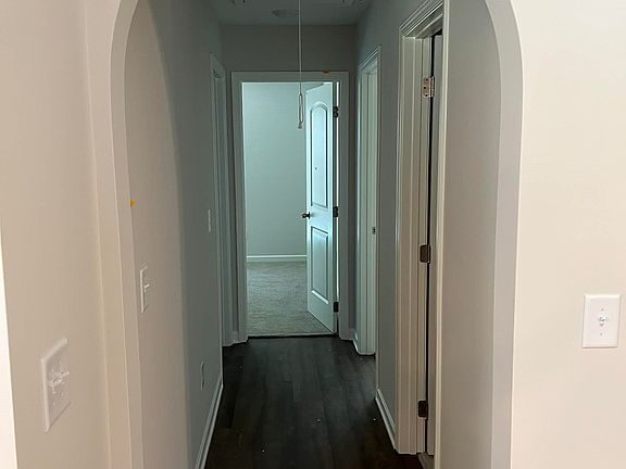 5th image of 750 Park Ln