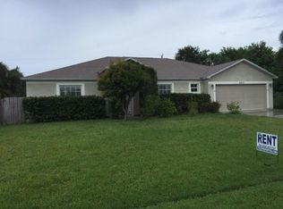 2017 SE Camden St, Port Saint Lucie, FL 34952