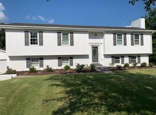 140 Bogey Dr, Abingdon, VA 24211
