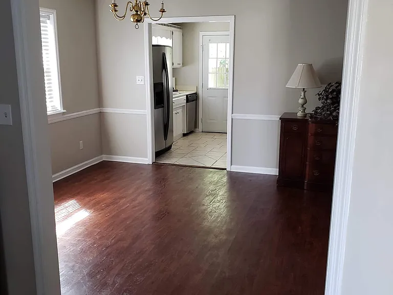 1781 Wayland Park Dr — Photo 3