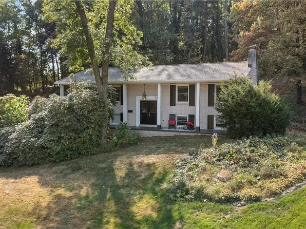 1138 Lindy Lane Ave SW, North Canton, OH 44720