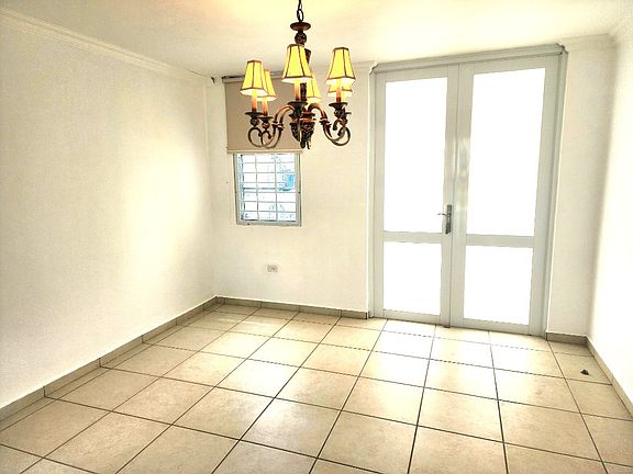 5th image of Calle Malaquita Praderas De Navarro S #7