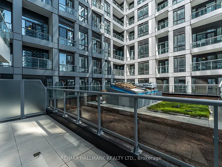 15 Richardson St #316 — Photo 29