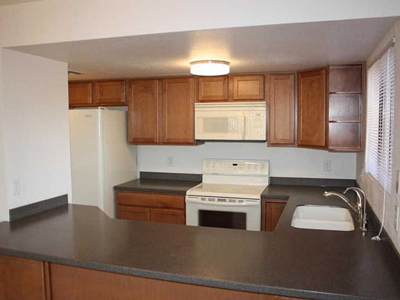 5th image of 5051 N Sabino Canyon Rd