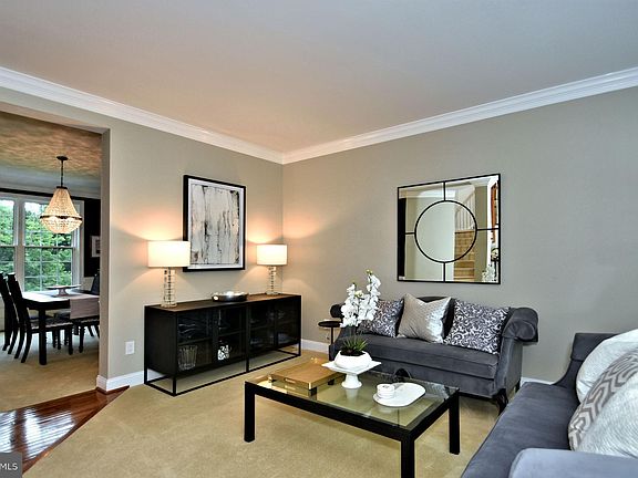 5th image of 1556 Bramble Ct