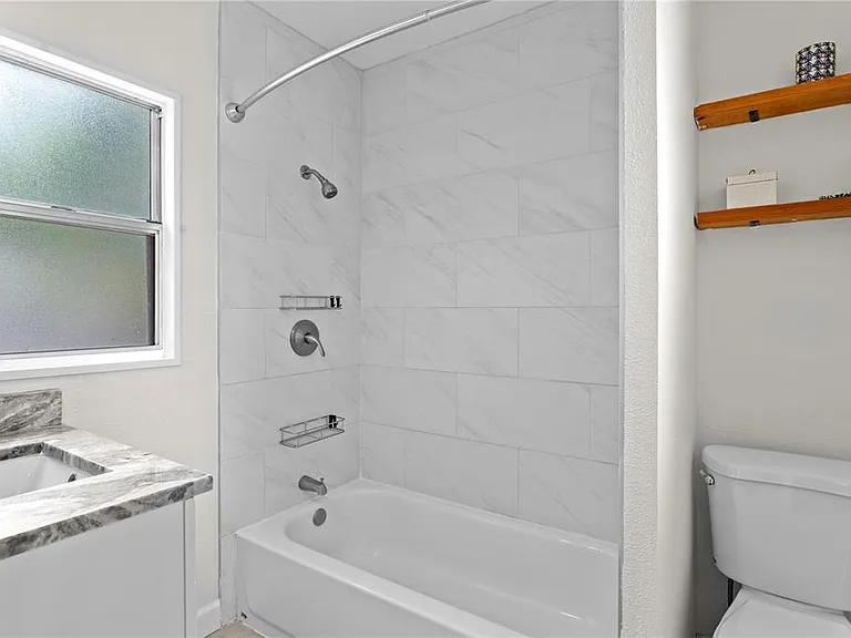 1175 Highland Ct N — Photo 21