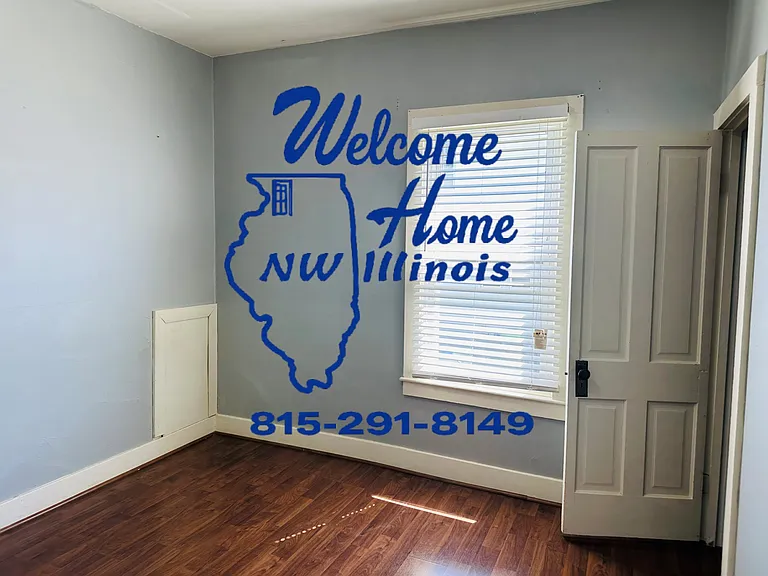 773 W Homer St — Photo 5