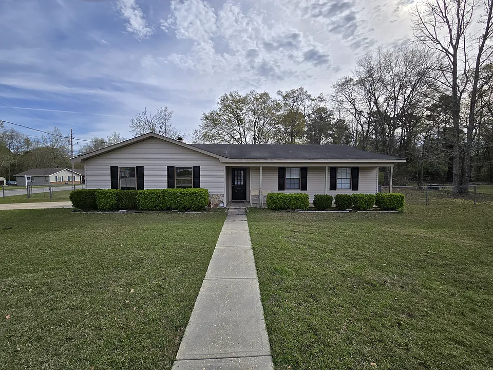 2501 Creekwood Dr