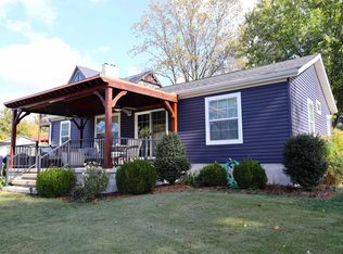 5641 N Craney Rd, Loogootee, IN 47553